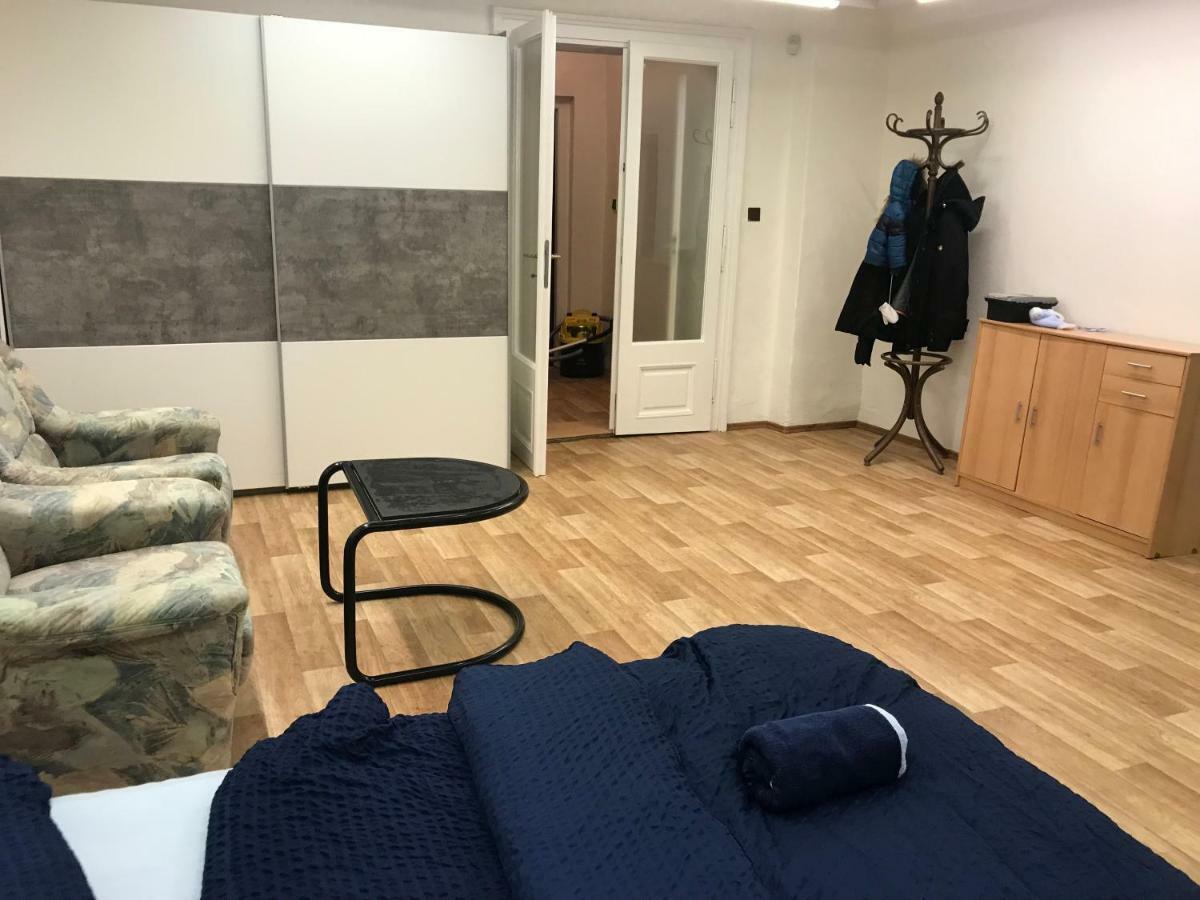 Old Town Apartments R11 オロモウツ エクステリア 写真